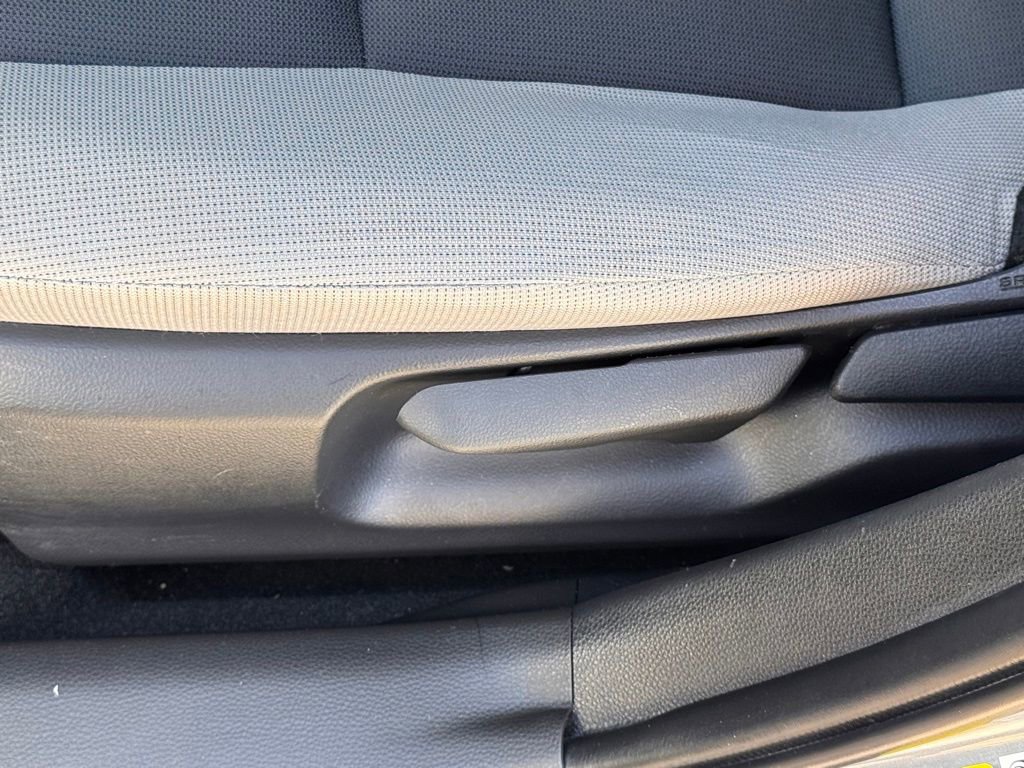 Used 2024 Toyota Corolla LE FWD image 18