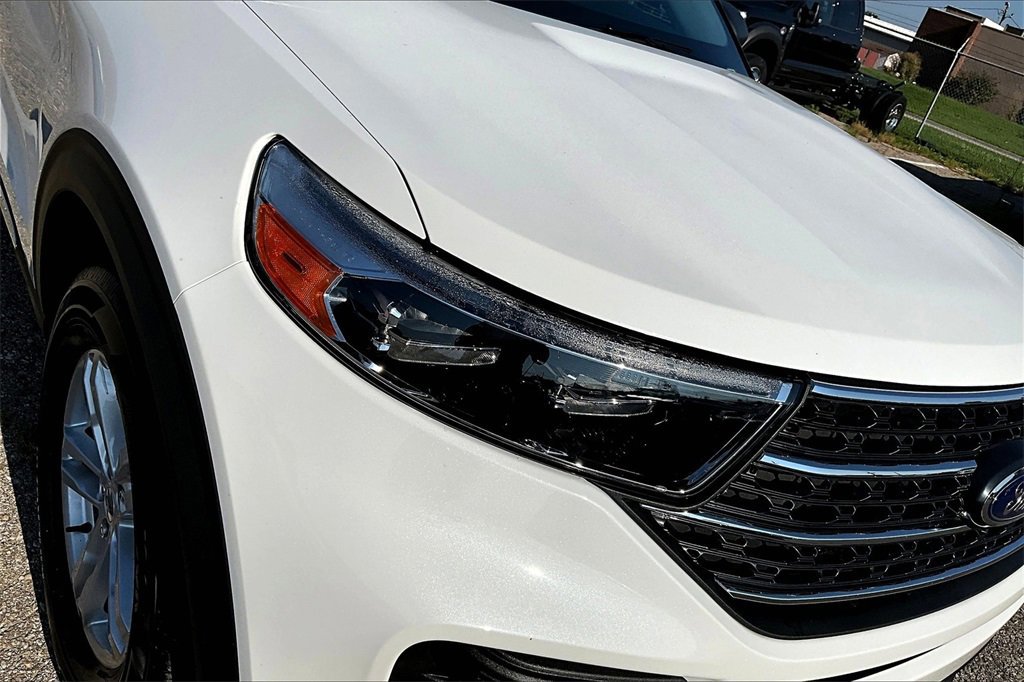 Certified 2023 Ford Explorer XLT image 30