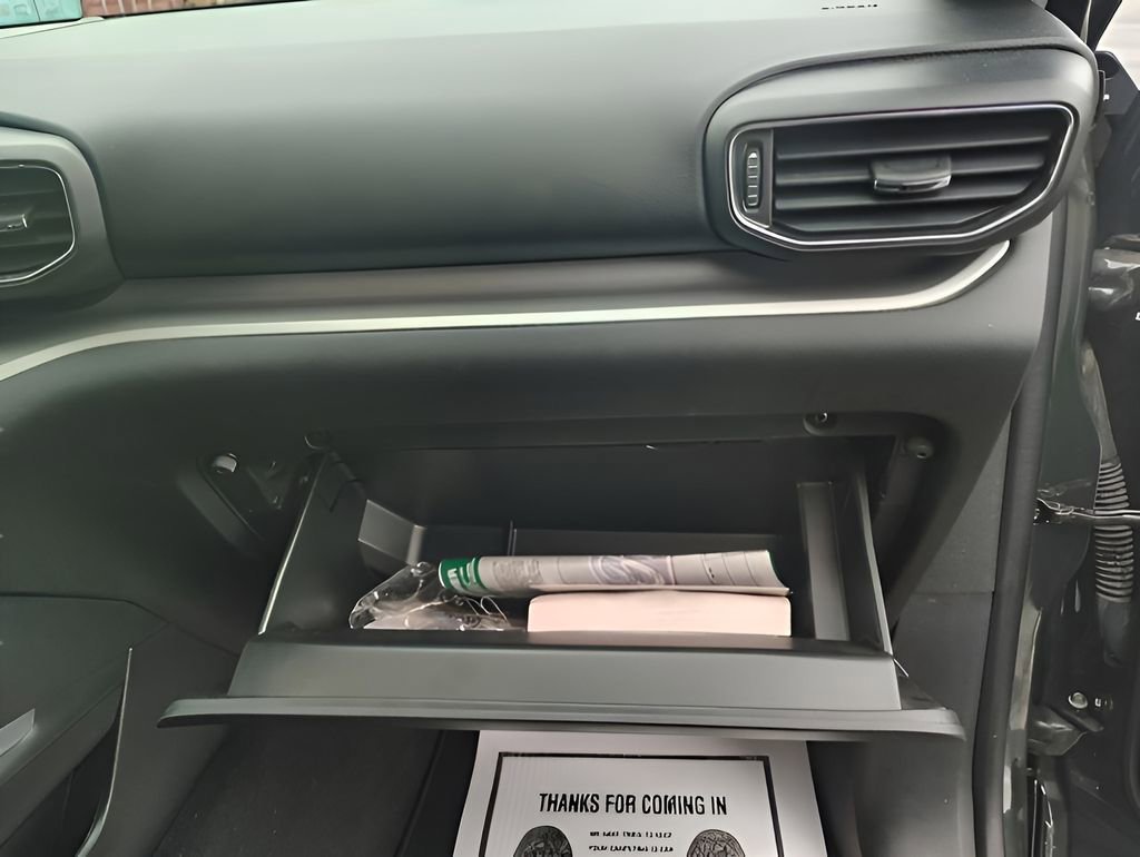 Certified 2022 Ford Explorer XLT w/ Equipment Group 202A image 36