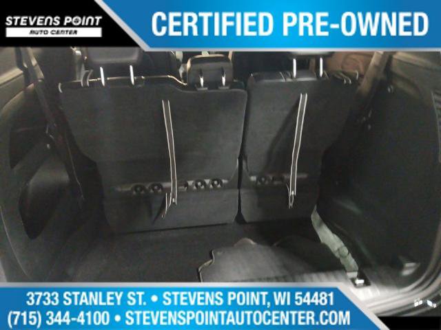 Used 2025 Chrysler Pacifica Limited image 36