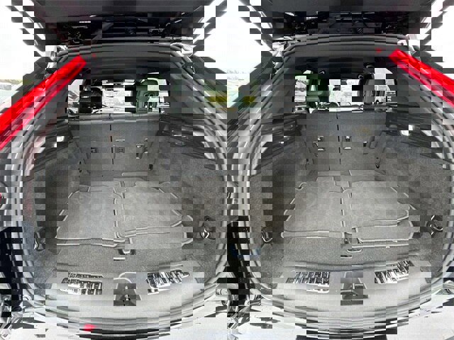 Used 2025 Cadillac XT4 Premium Luxury image 26