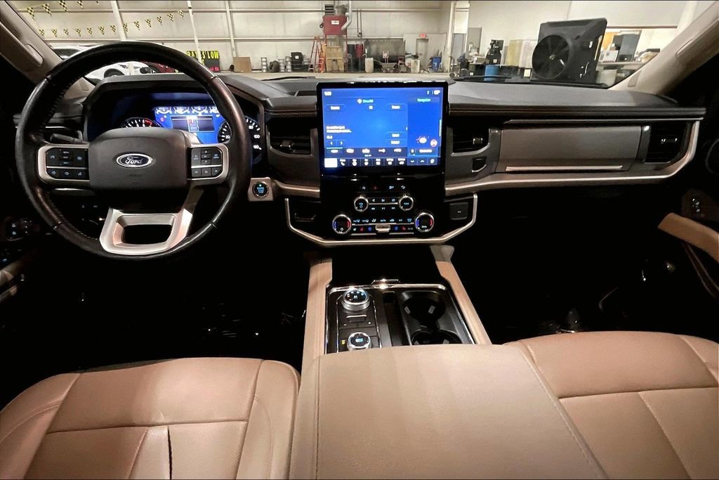 Certified 2024 Ford Expedition Max XLT AWD/4WD image 14