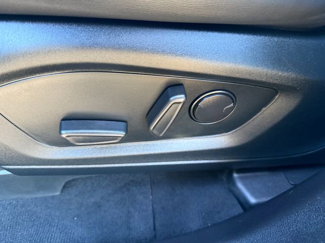 Certified 2022 Ford Explorer XLT w/ Equipment Group 202A image 21