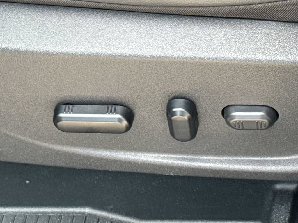 Certified 2019 Ford Escape SEL FWD image 23