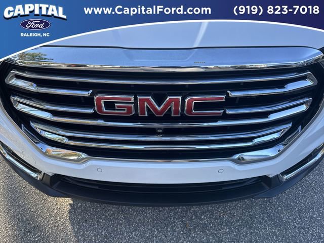 Used 2023 GMC Terrain SLT w/ Tech Package image 10