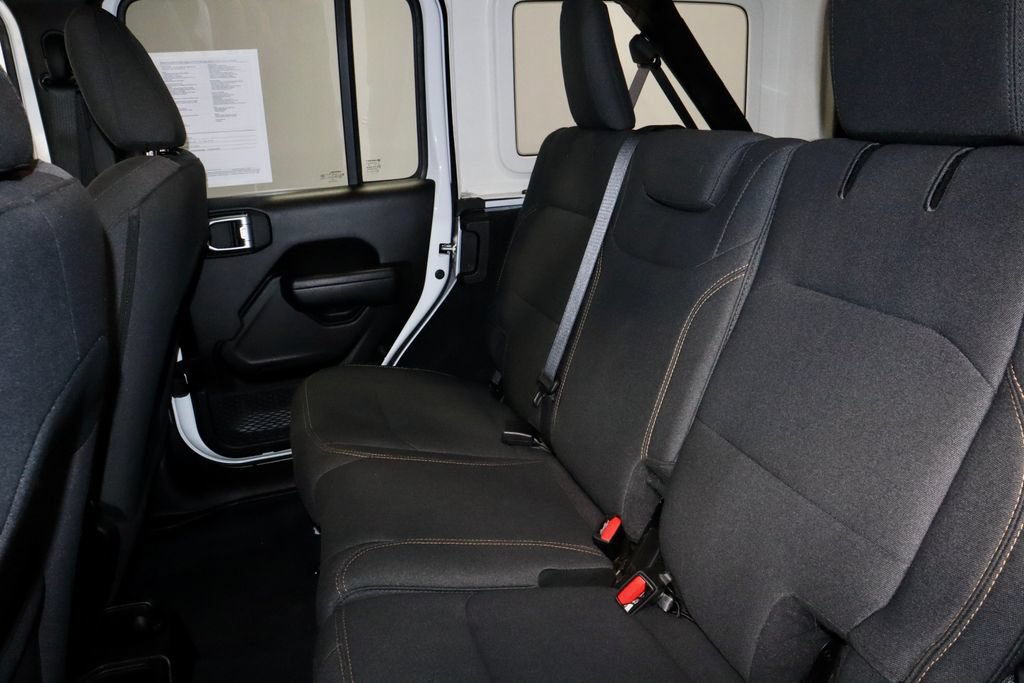 Used 2024 Jeep Wrangler Unlimited Sport AWD/4WD image 20