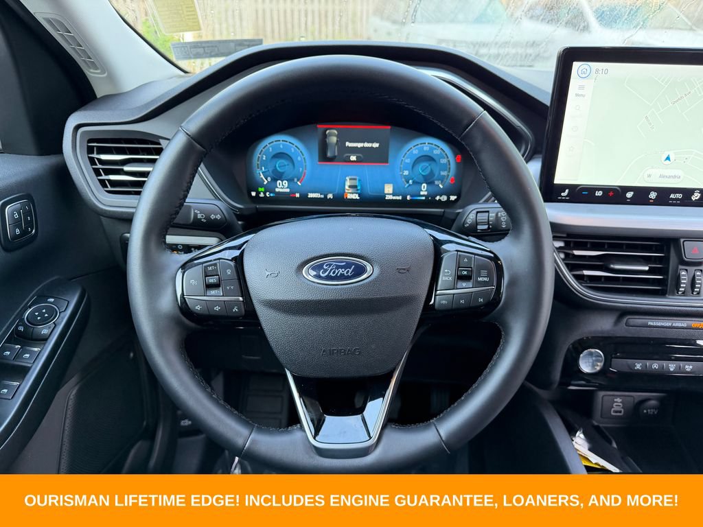 Certified 2025 Ford Escape Platinum AWD/4WD image 15