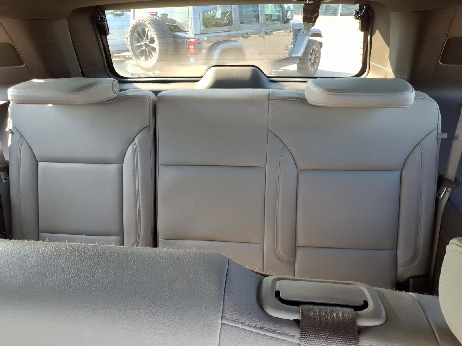 Used 2025 Chevrolet Tahoe LT AWD/4WD image 15