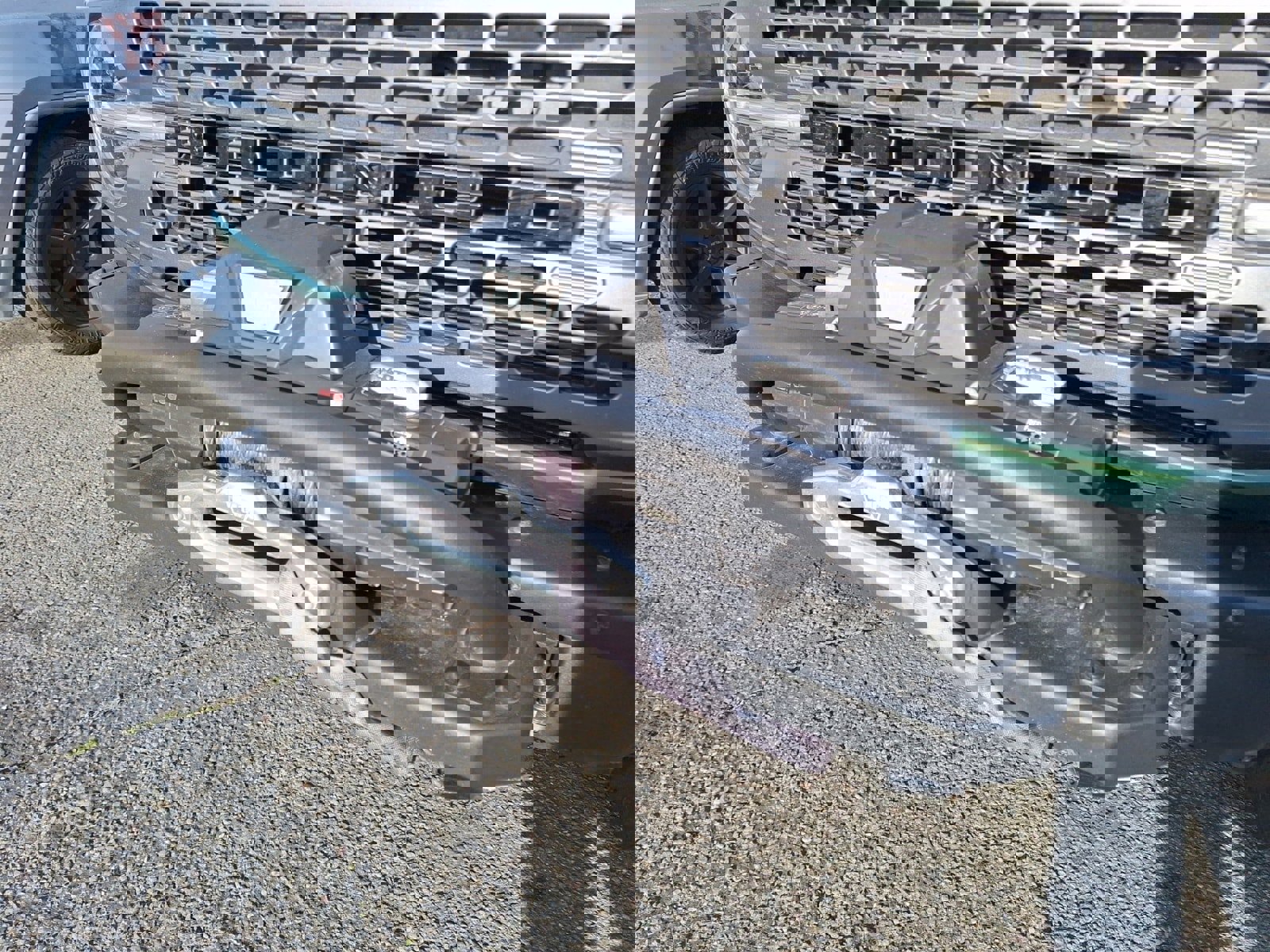 Certified 2023 Ford Bronco Everglades image 6