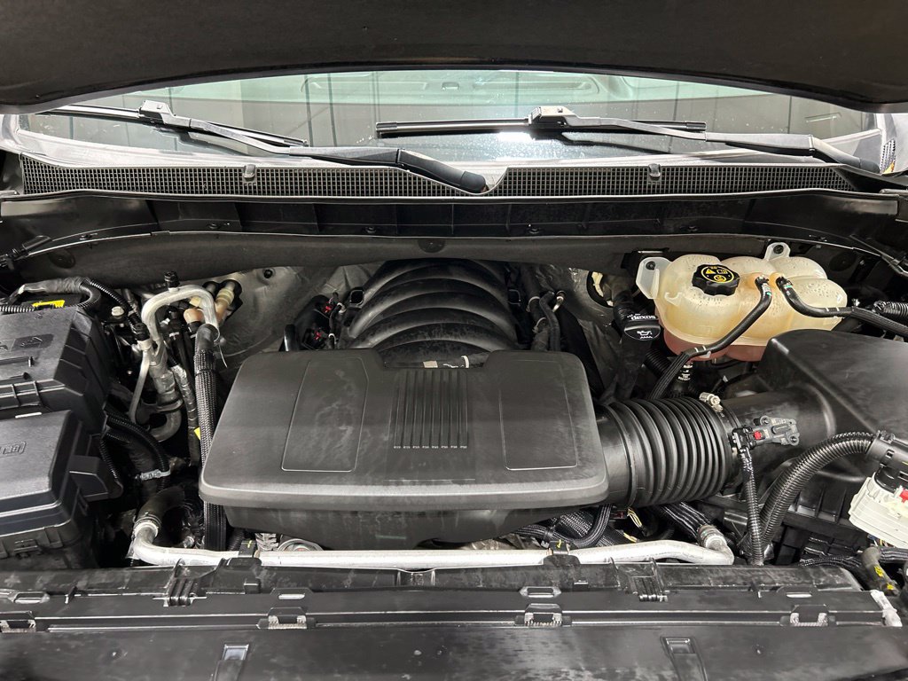 Used 2023 Chevrolet Tahoe Premier AWD/4WD image 31