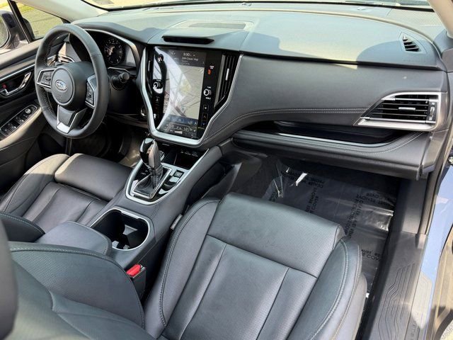 Used 2025 Subaru Outback Touring AWD/4WD image 34
