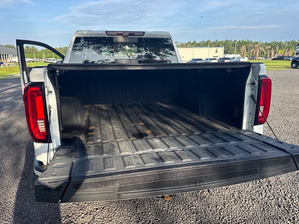 Used 2020 GMC Sierra 1500 AT4 w/ AT4 Premium Package AWD/4WD image 18