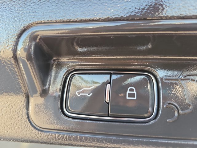 Certified 2025 Ford Explorer Active image 13