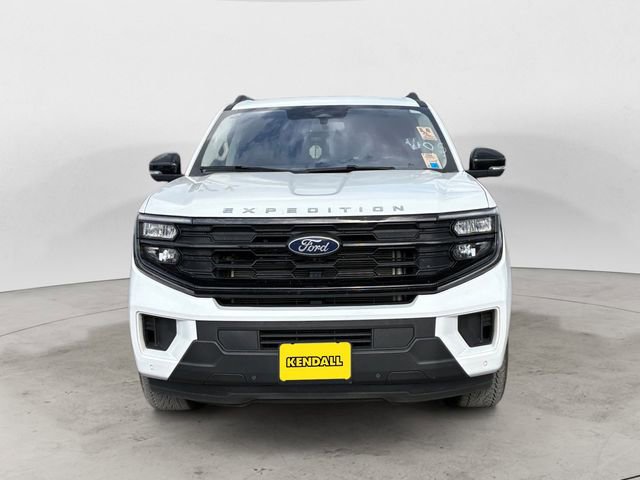 Certified 2025 Ford Expedition Active AWD/4WD image 8