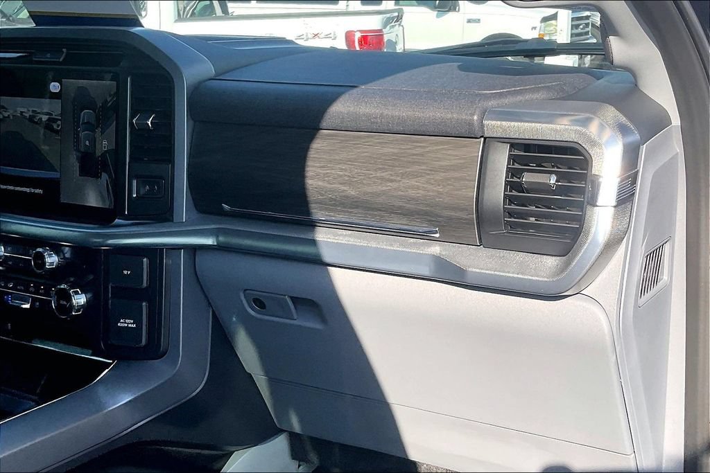 Certified 2026 Ford F150 Lariat w/ Equipment Group 501A Mid AWD/4WD image 15