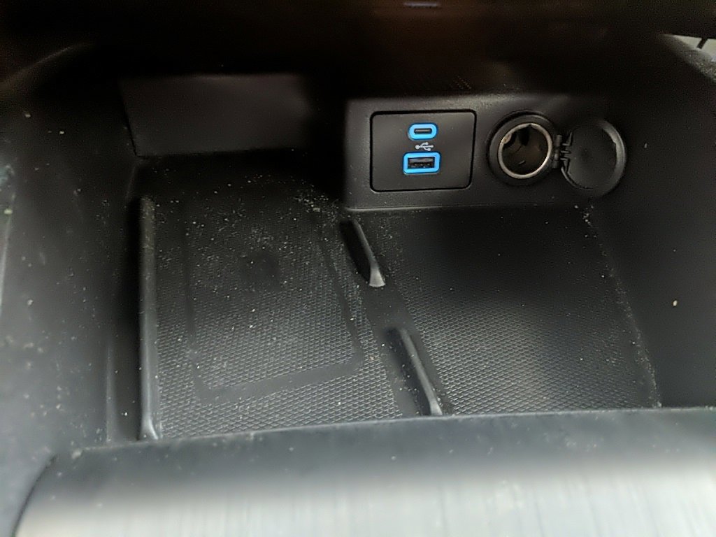 Certified 2022 Ford Escape SEL w/ Technology Package image 18