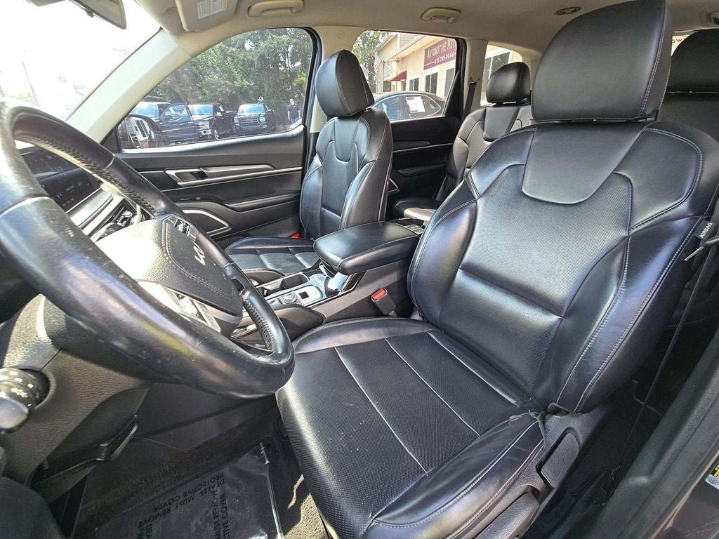 Used 2022 Kia Telluride LX AWD/4WD image 7