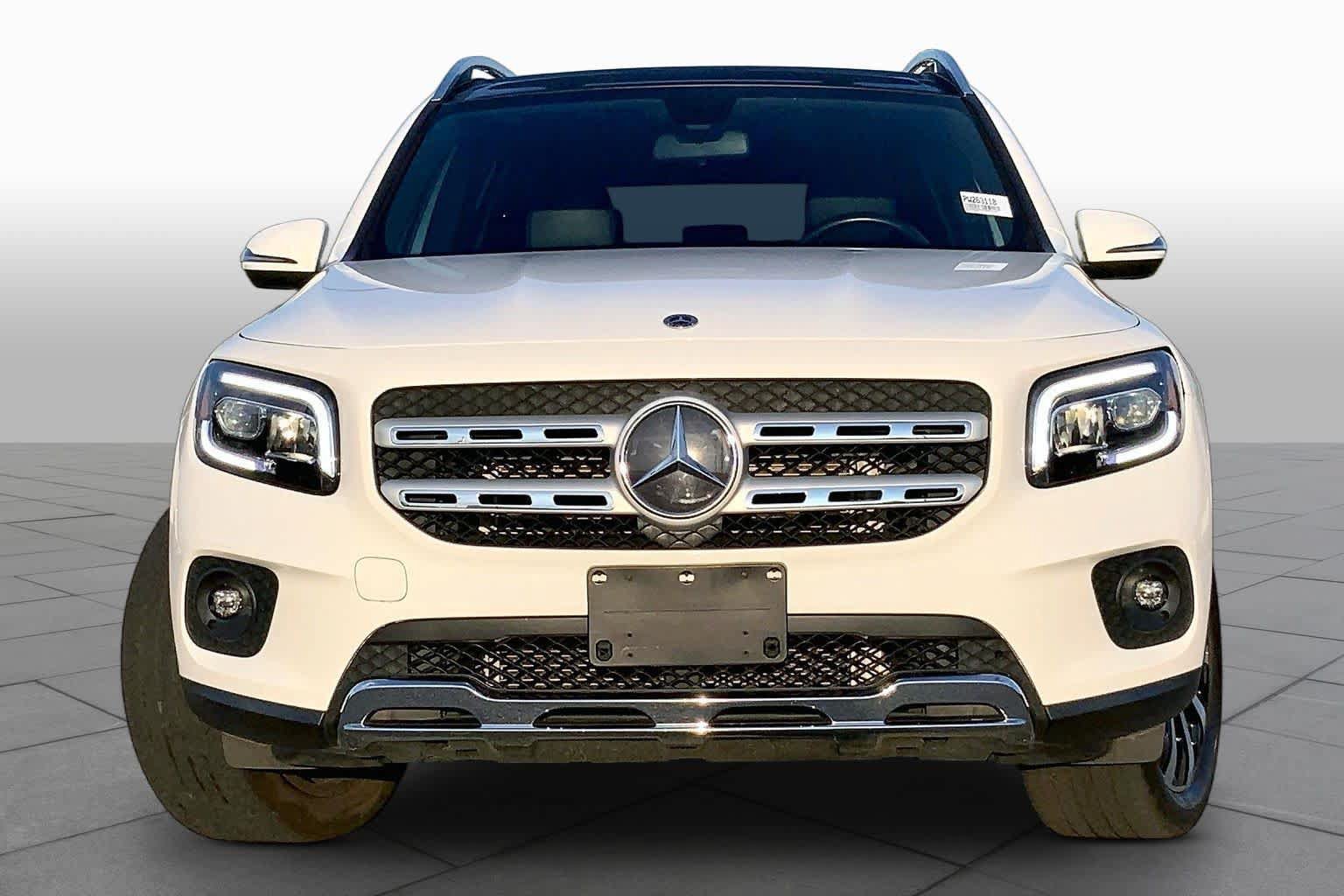 Used 2023 Mercedes-Benz GLB 250 4MATIC image 4
