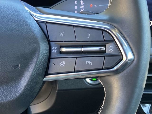 Used 2025 Chevrolet Traverse LT w/ Driver Confidence Package image 22