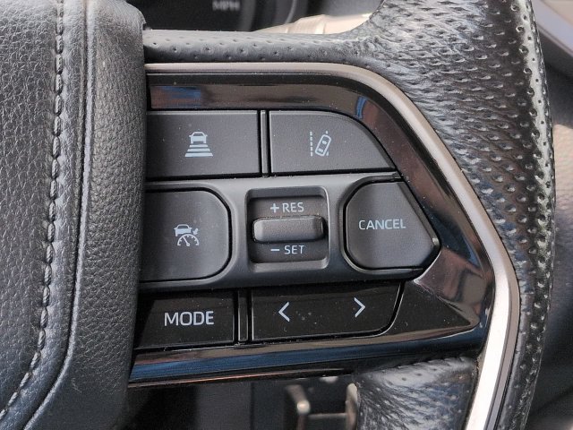 Used 2024 Toyota Tundra SR5 w/ SR5 Premium Package AWD/4WD image 33