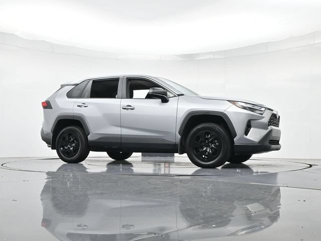 Used 2025 Toyota RAV4 LE FWD image 38