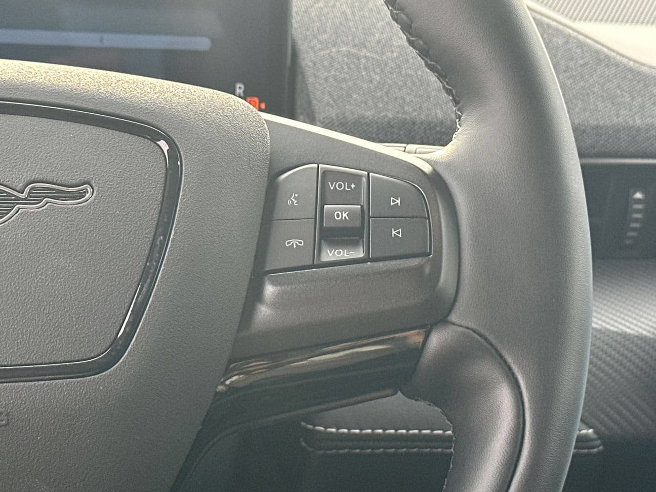 Certified 2025 Ford Mustang Mach-E Premium AWD/4WD image 29