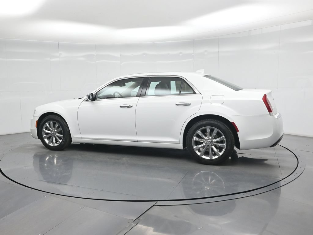 Used 2020 Chrysler 300 Limited AWD/4WD image 6