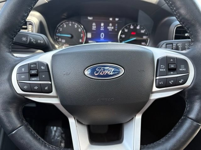 Certified 2022 Ford Explorer XLT w/ Equipment Group 202A AWD/4WD image 19
