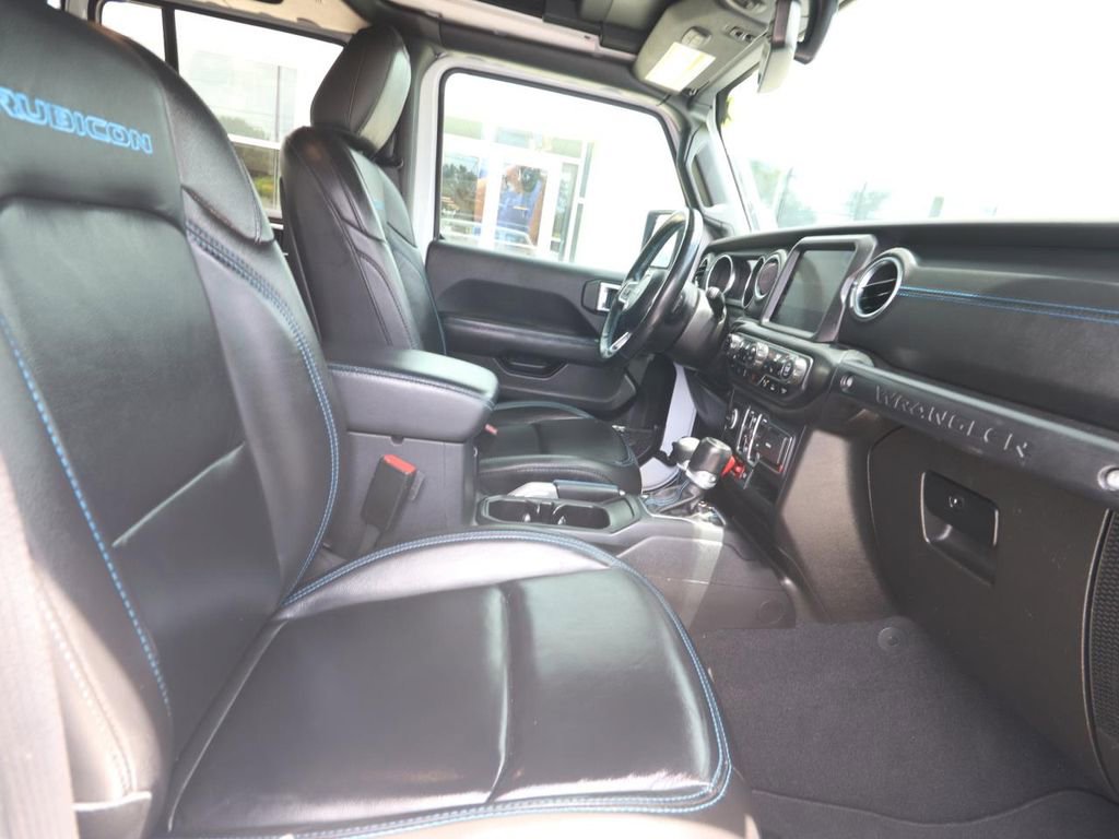 Used 2021 Jeep Wrangler Unlimited Rubicon 4xe w/ Cold Weather Group AWD/4WD image 12