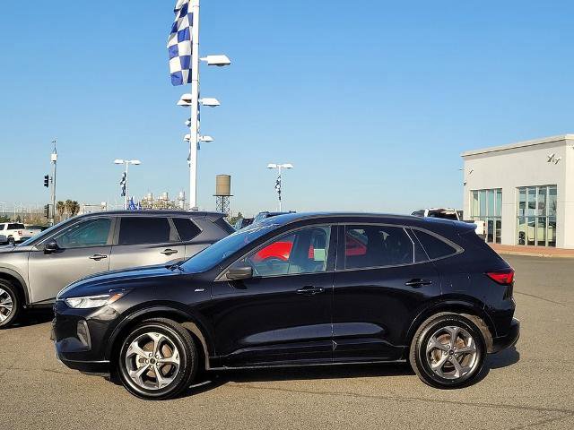 Certified 2023 Ford Escape ST-Line image 2