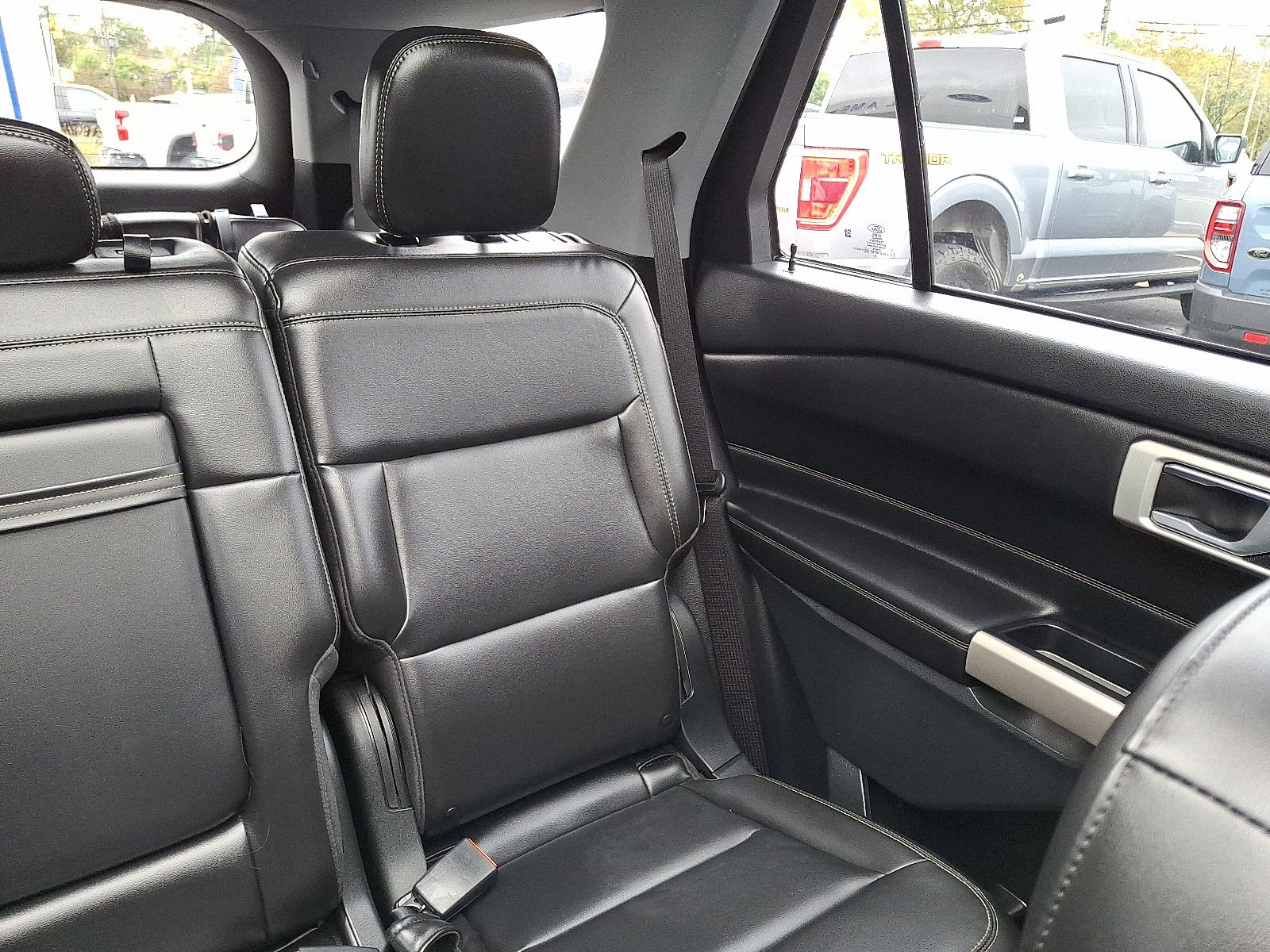 Certified 2023 Ford Explorer XLT w/ Equipment Group 202A image 20