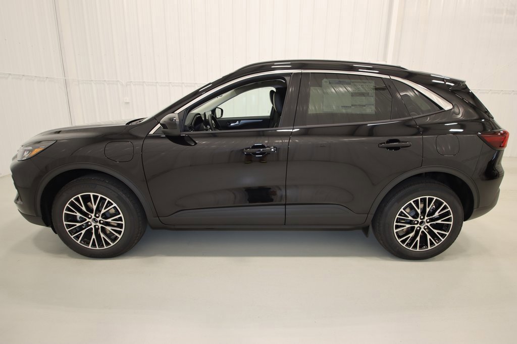 Certified 2024 Ford Escape SE image 3