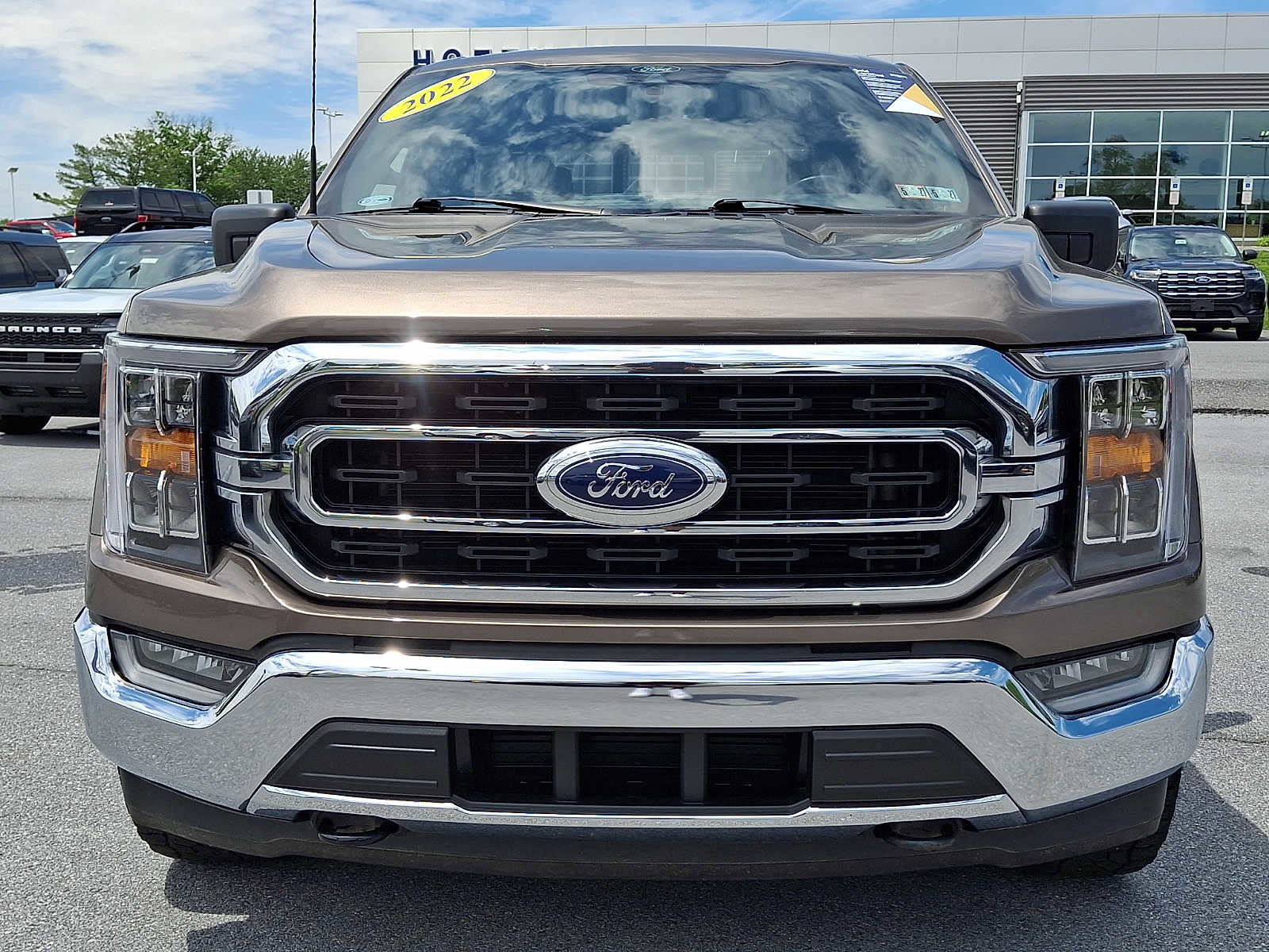 Certified 2022 Ford F150 XLT w/ Equipment Group 302A High AWD/4WD image 2