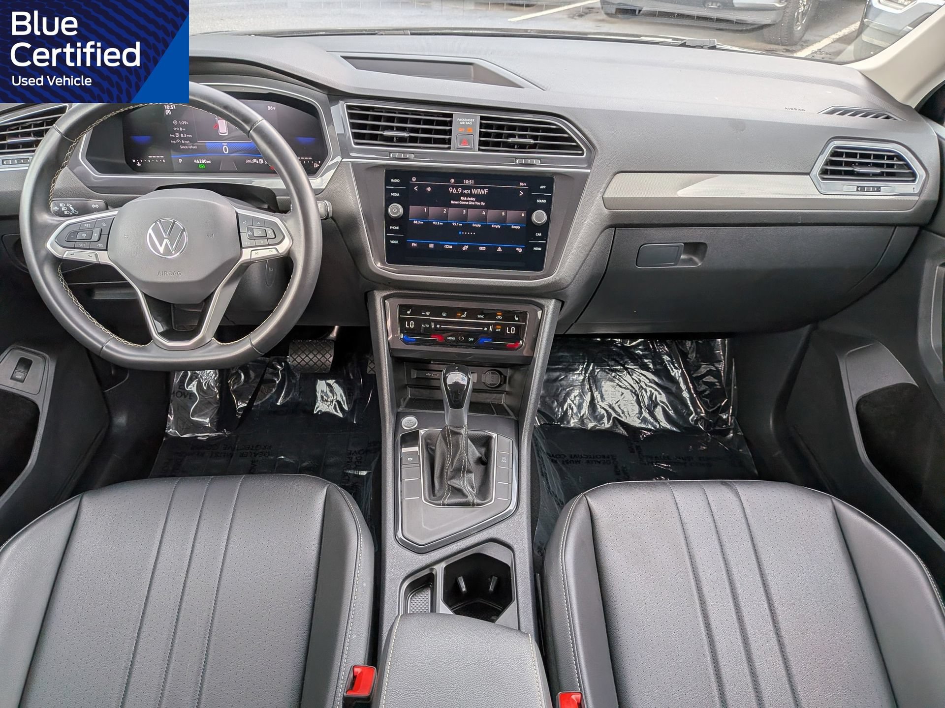 Used 2024 Volkswagen Tiguan SE FWD image 16