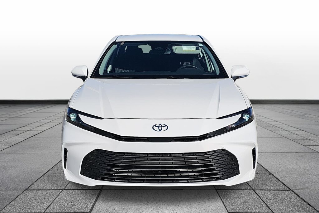 Used 2025 Toyota Camry LE FWD image 2