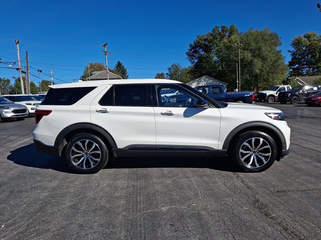 Certified 2021 Ford Explorer ST w/ Equipment Group 401A AWD/4WD image 7