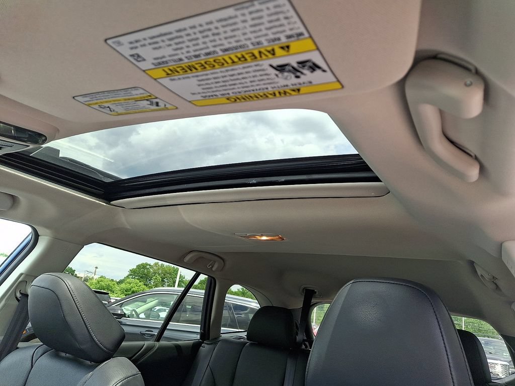 Used 2022 Subaru Outback Limited AWD/4WD image 14