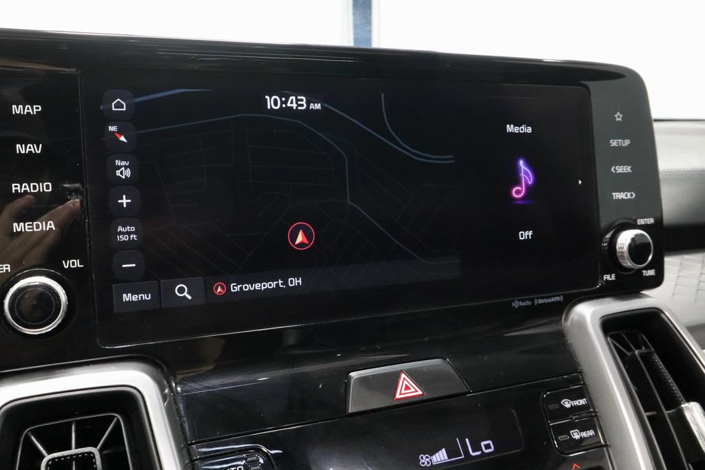 Used 2023 Kia Sorento S w/ Panoramic Sunroof Package FWD image 3
