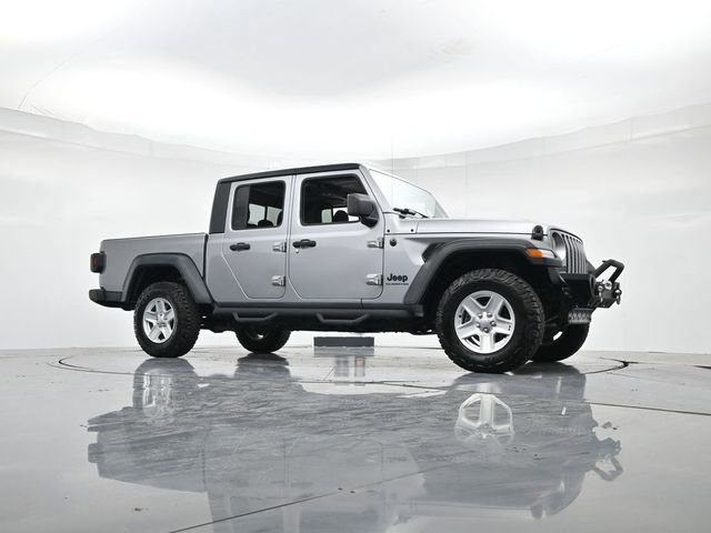 Used 2020 Jeep Gladiator Sport w/ Quick Order Package 24S image 31