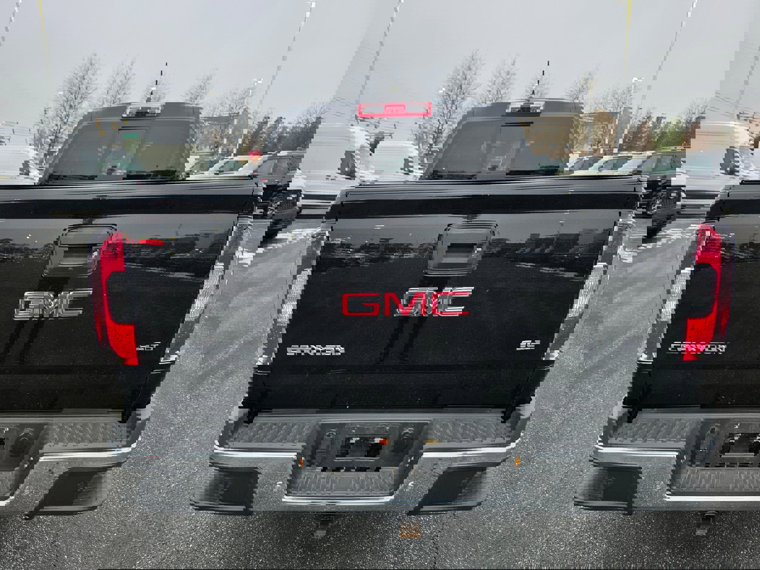 Used 2020 GMC Canyon SLT w/ Driver Alert Package image 4