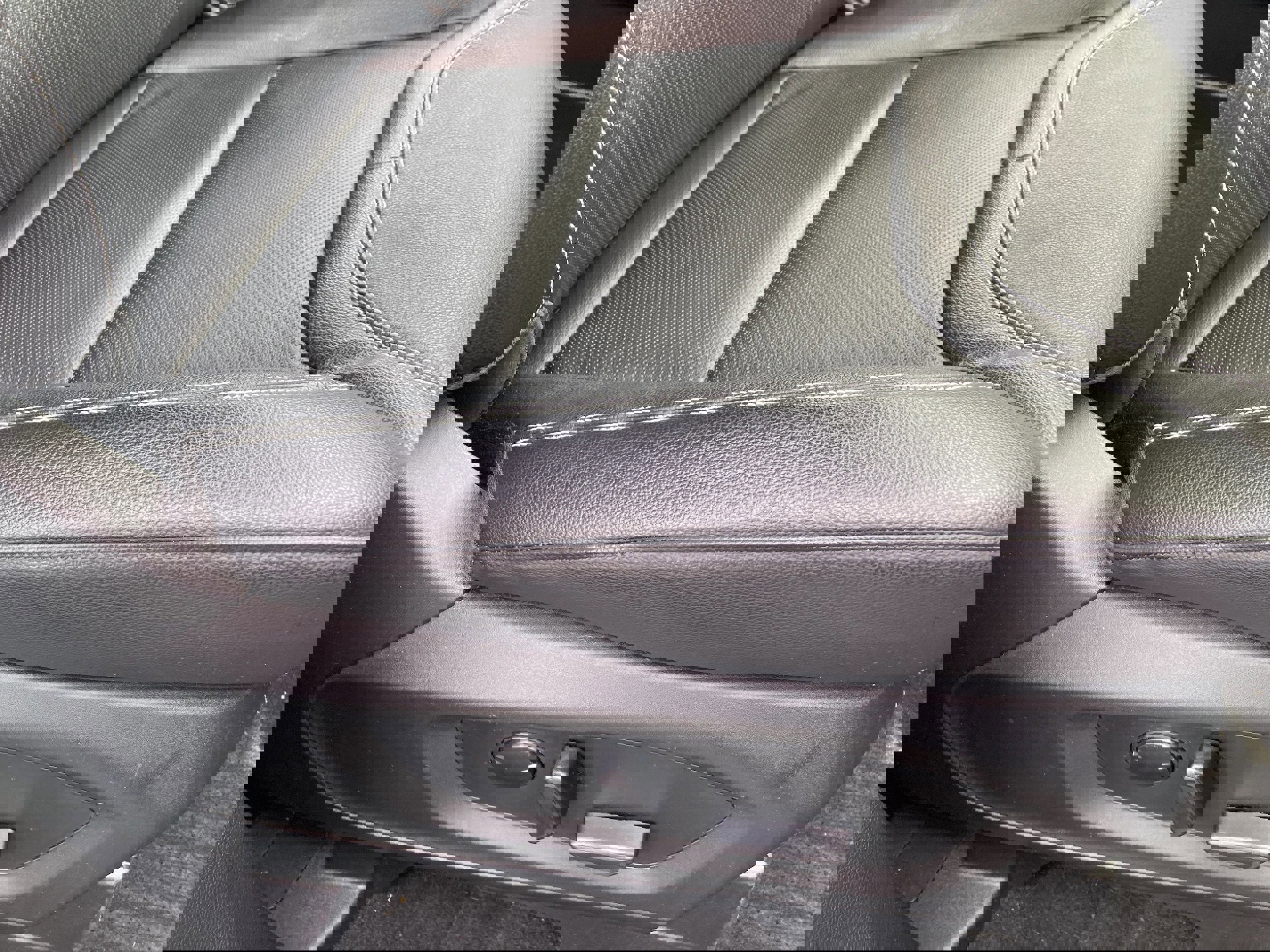 Certified 2023 Ford Explorer ST w/ Equipment Group 401A image 13