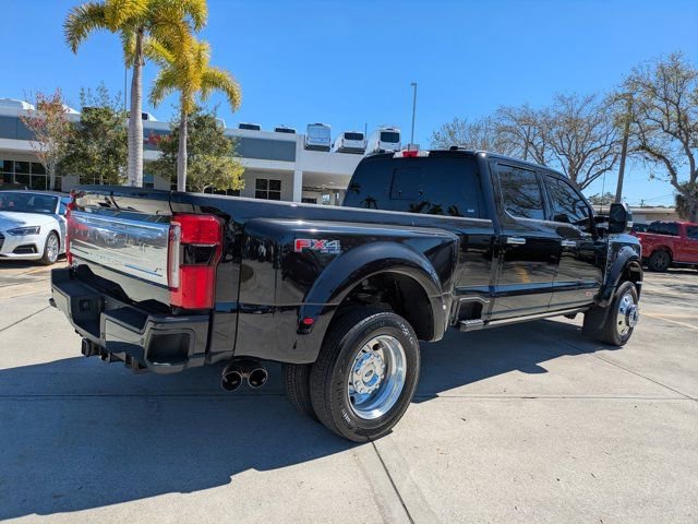 Certified 2025 Ford F450 Platinum w/ Platinum Plus Package image 4