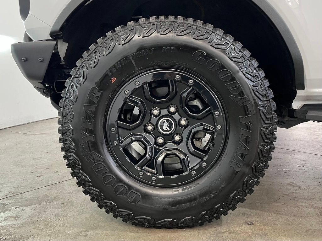 Certified 2023 Ford Bronco Wildtrak AWD/4WD image 17