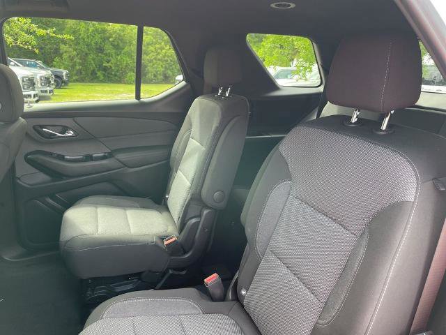 Used 2022 Chevrolet Traverse LT image 10