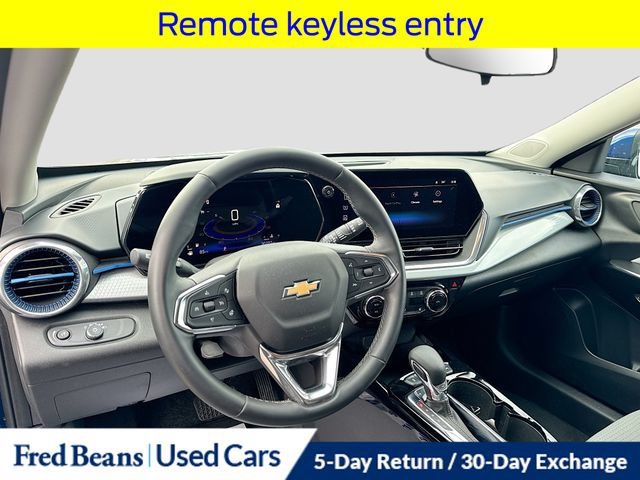 Used 2024 Chevrolet Trax LT w/ Driver Confidence Package FWD image 12