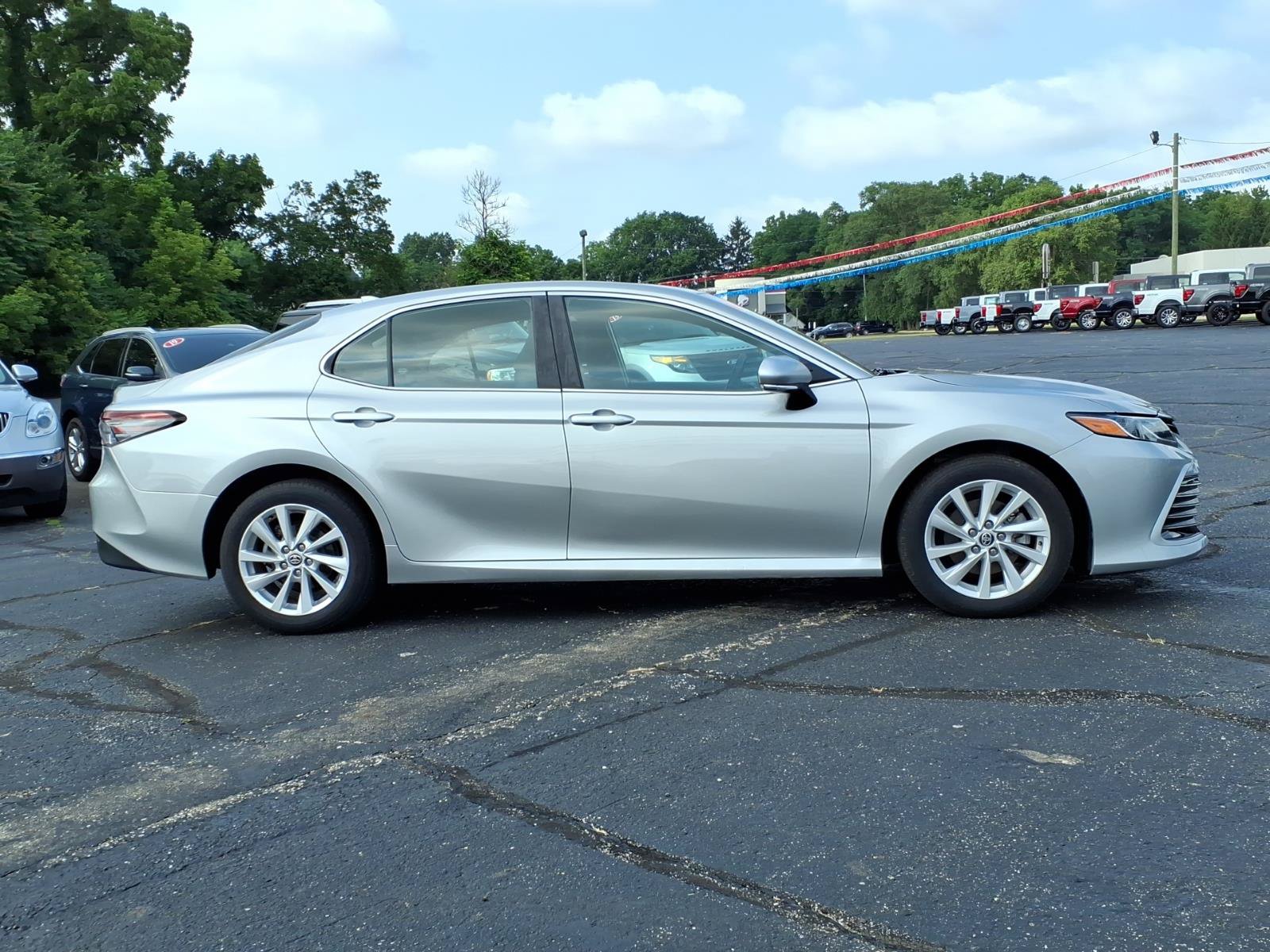 Used 2021 Toyota Camry LE w/ Convenience Package AWD/4WD image 13