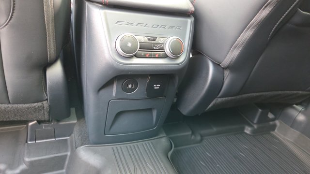 Certified 2025 Ford Explorer ST AWD/4WD image 22