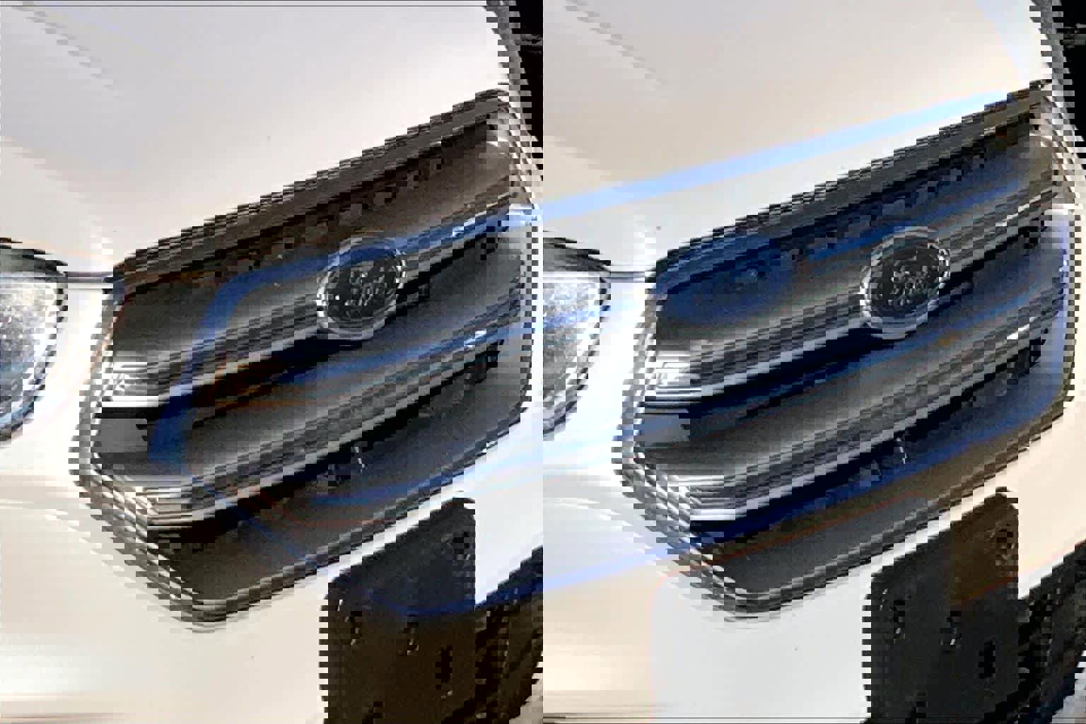 Certified 2017 Ford Escape SE image 25