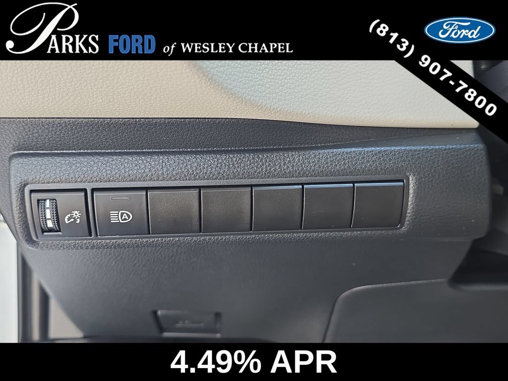 Used 2022 Toyota Corolla LE FWD image 25