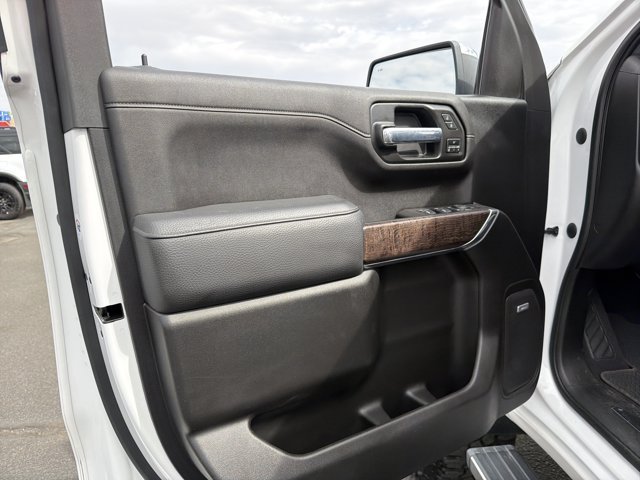 Used 2021 GMC Sierra 1500 Denali w/ Denali Ultimate Package AWD/4WD image 14